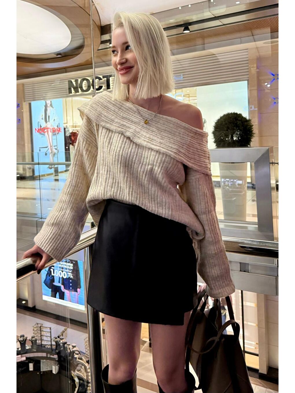 Siyah Deri Mini Şort Etek Mg2550-3