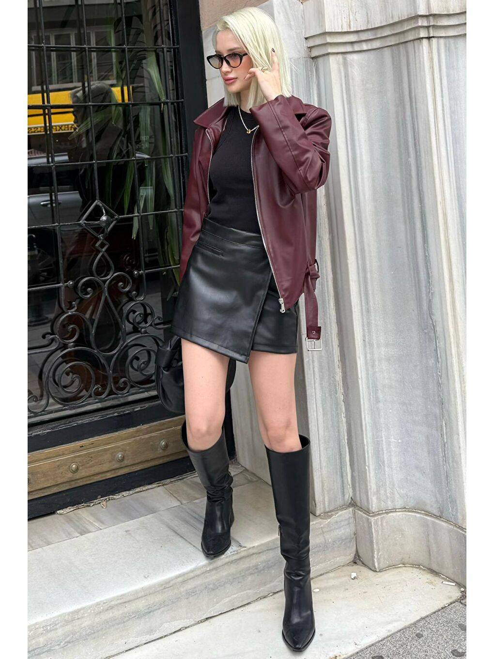 Siyah Deri Mini Şort Etek Mg2550-8