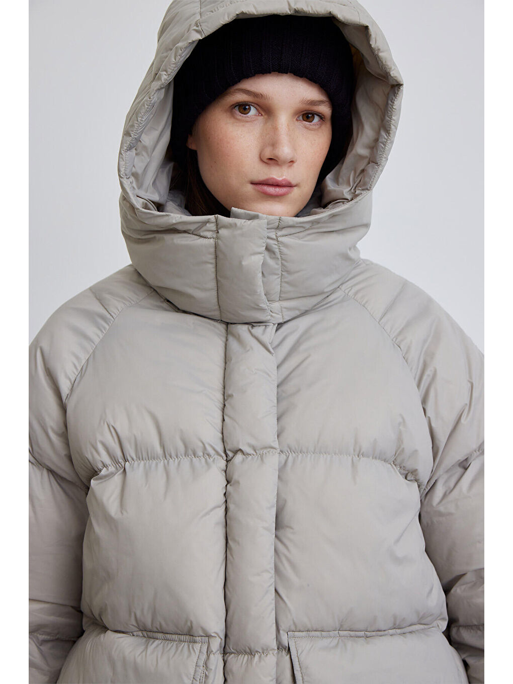 Bej Oversize Cepli Şişme Mont Taoversize Cepli Şişme Mont Taşş-4