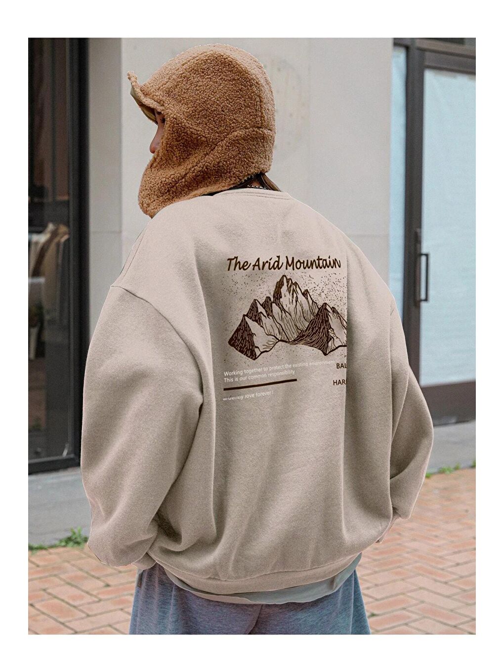 Trendseninle Bej Kadın BEJ Arid Mountain Baskılı Oversize Sweatshirt