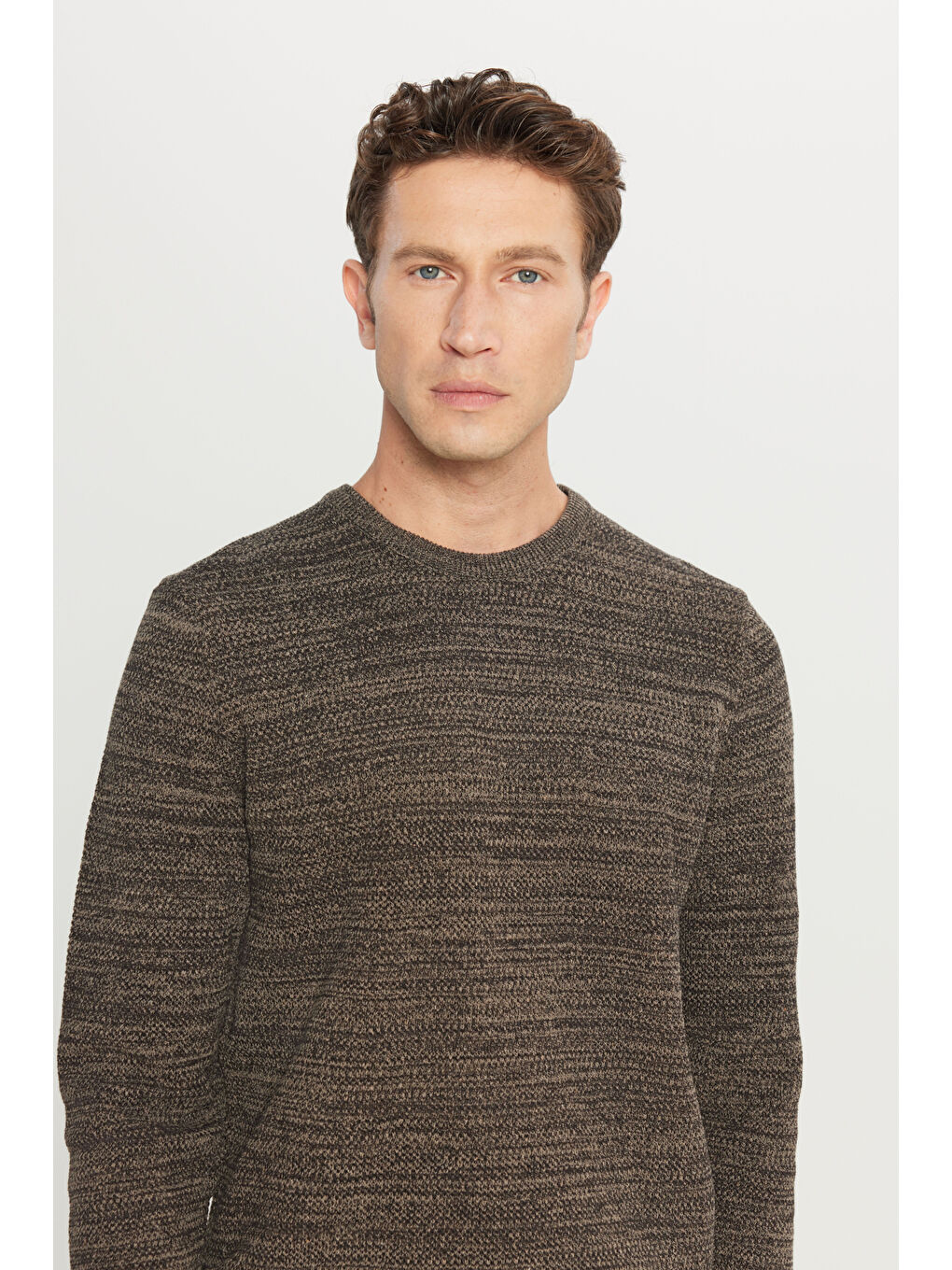 Kahverengi Erkek Kahve-Bej Recycle Standart Fit Bisiklet Yaka Düz Triko Kazak-3