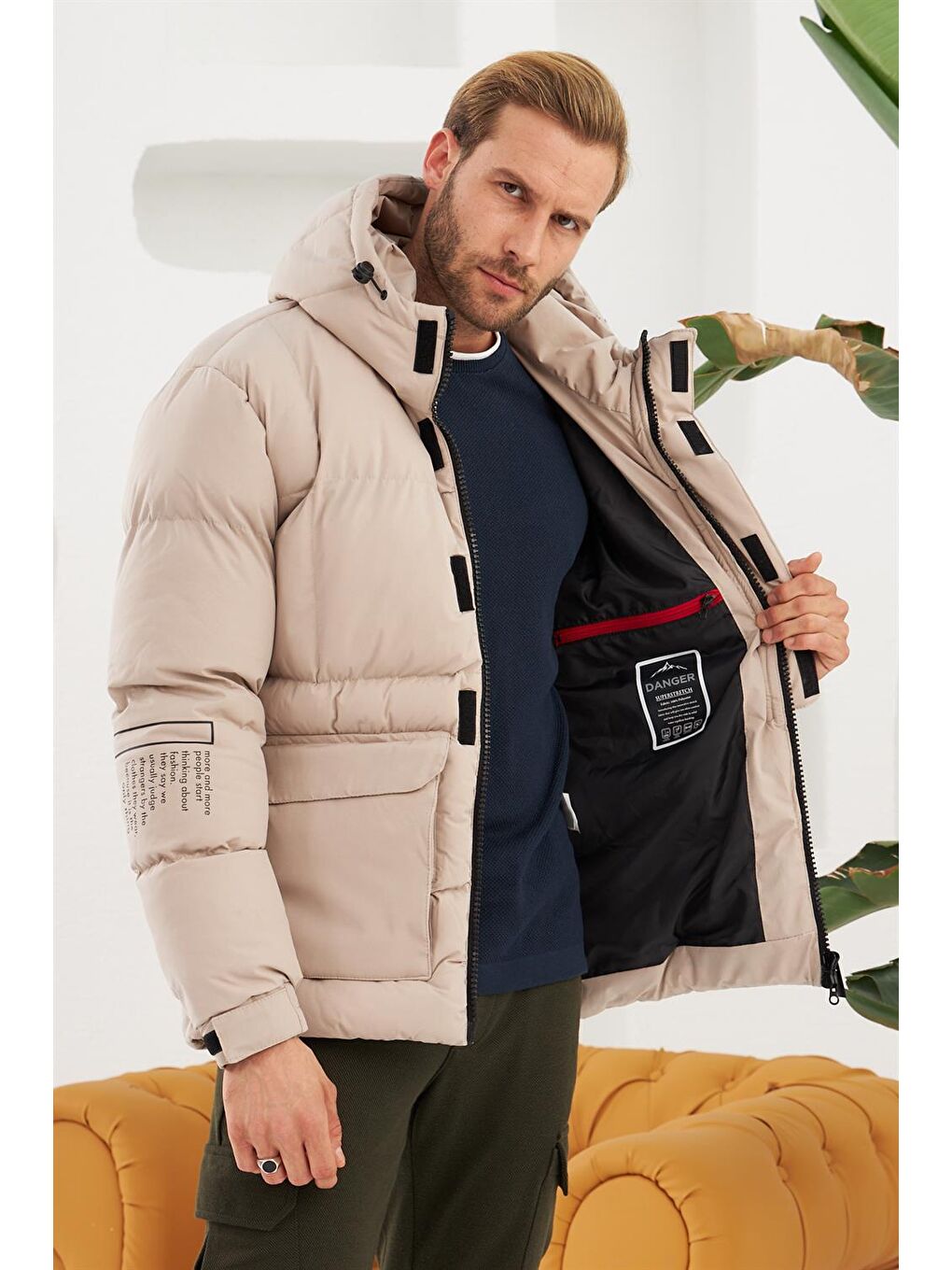 Bej Erkek Su Ve Rüzgar Geçirmez Spor Şişme Mont Taş-4