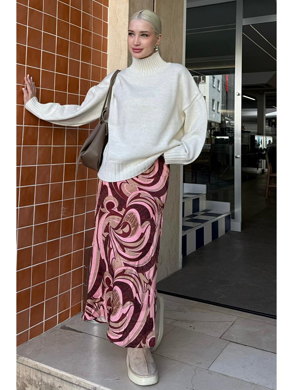 Ekru Boğazlı Kadın Triko Kazak Mg2535-6