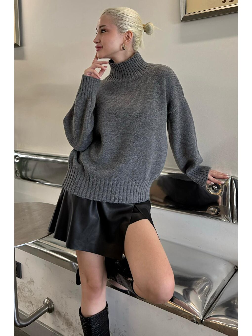 Antrasit Boğazlı Kadın Triko Kazak Mg2535-4