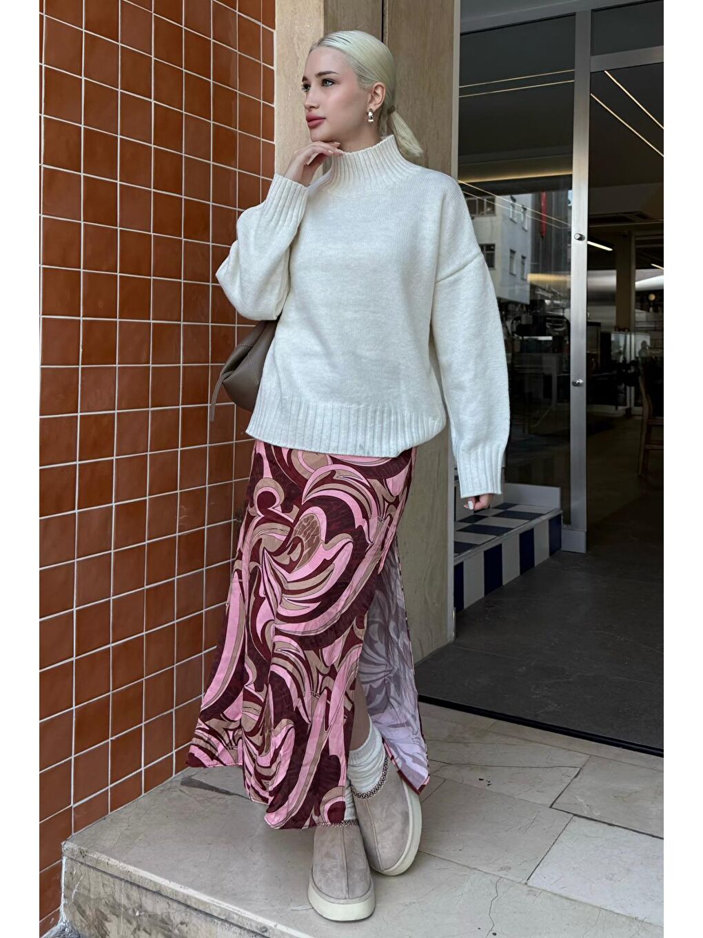 Ekru Boğazlı Kadın Triko Kazak Mg2535-8