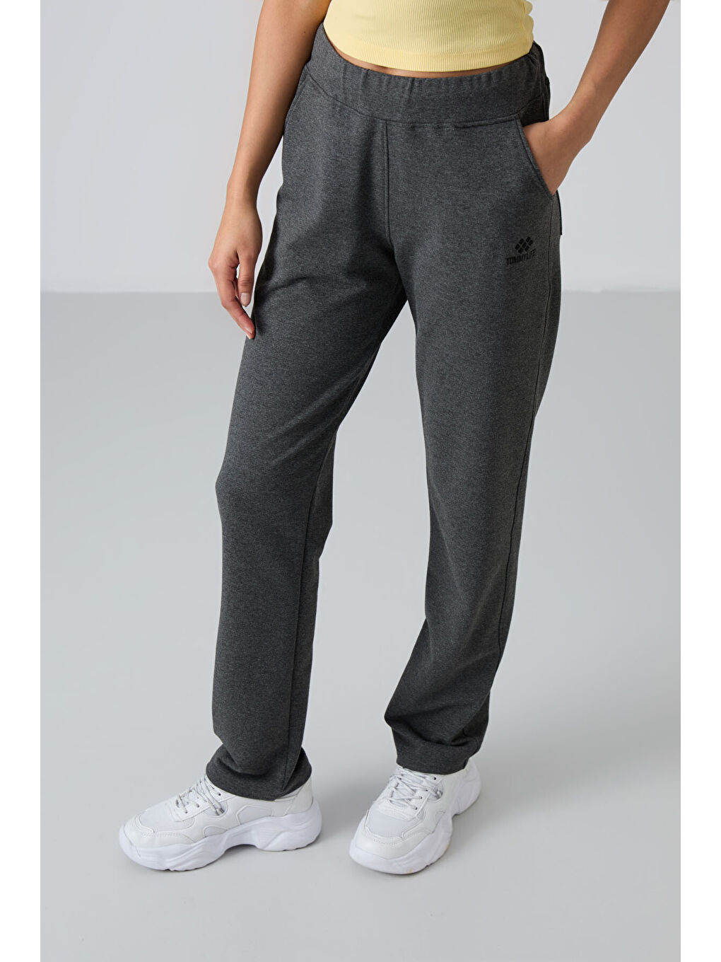 Antrasit Melanj Yüksek Bel Cepli Rahat Form Klasik Paça Kadın Eşofman Alt - 94185-3