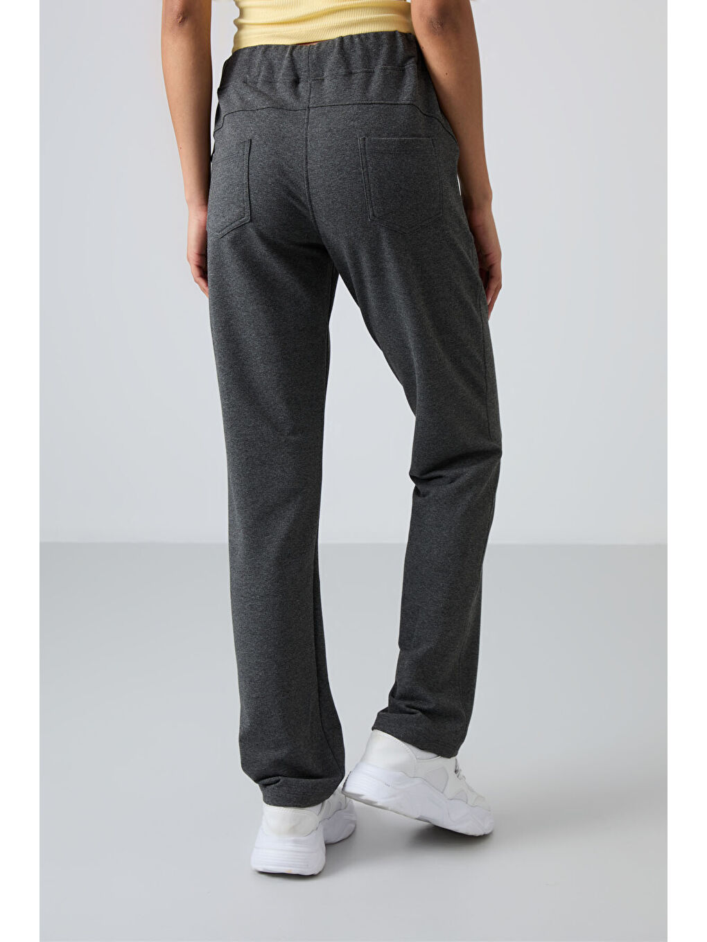 Antrasit Melanj Yüksek Bel Cepli Rahat Form Klasik Paça Kadın Eşofman Alt - 94185-4