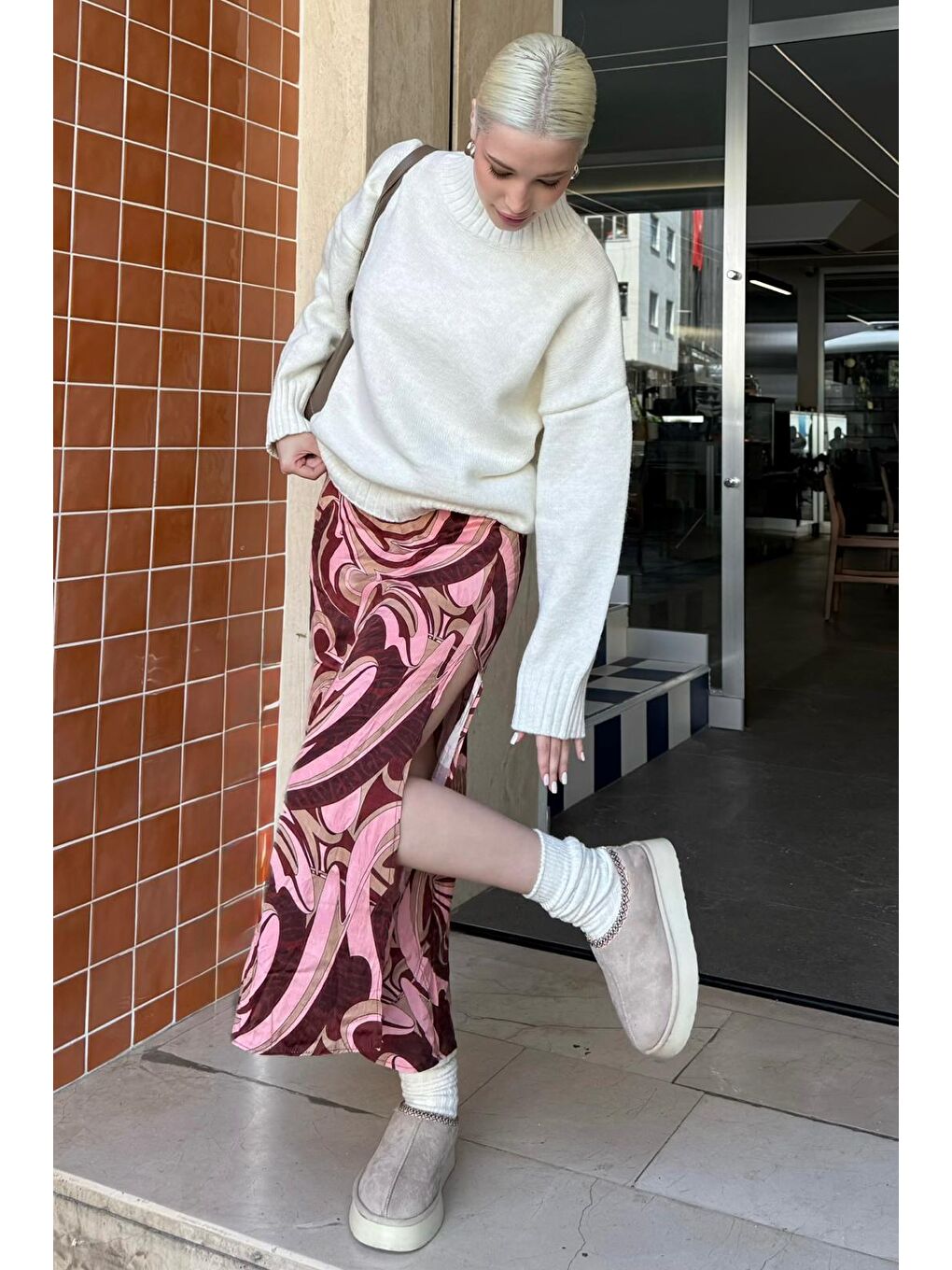 Ekru Boğazlı Kadın Triko Kazak Mg2535-10