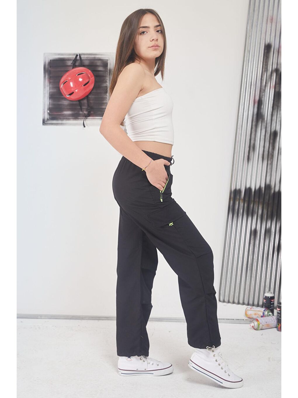 Siyah Fermuar Cepli Kız Çocuk Paraşüt Pantolon 17600-2