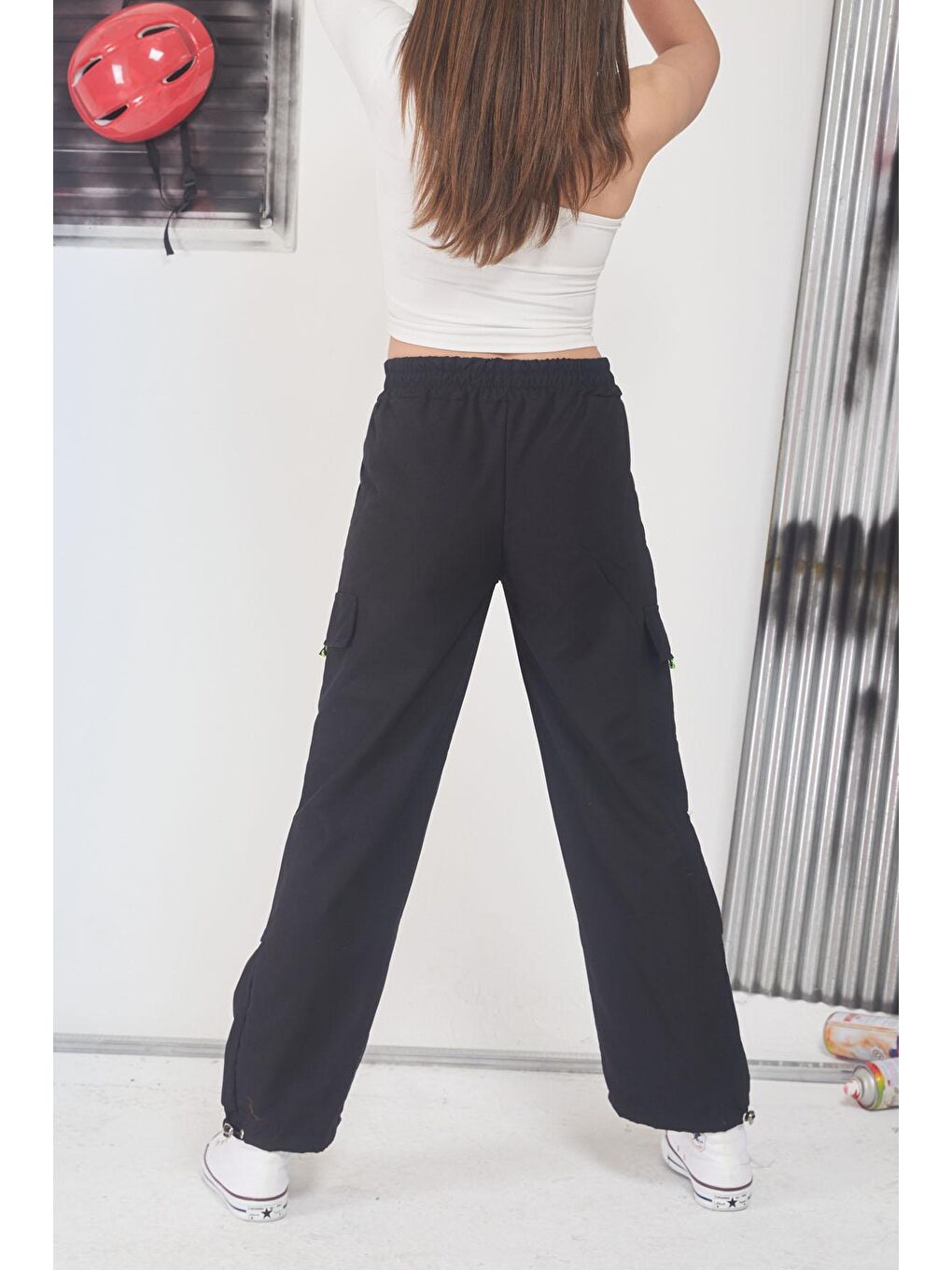 Siyah Fermuar Cepli Kız Çocuk Paraşüt Pantolon 17600-4