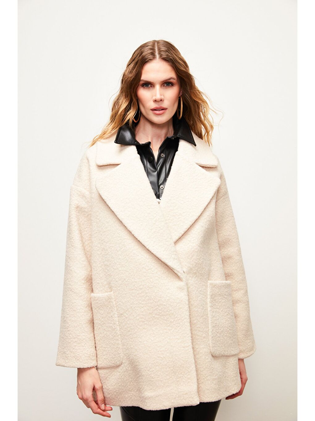 Geniş Cepli Buklet Kaban - Bej-5