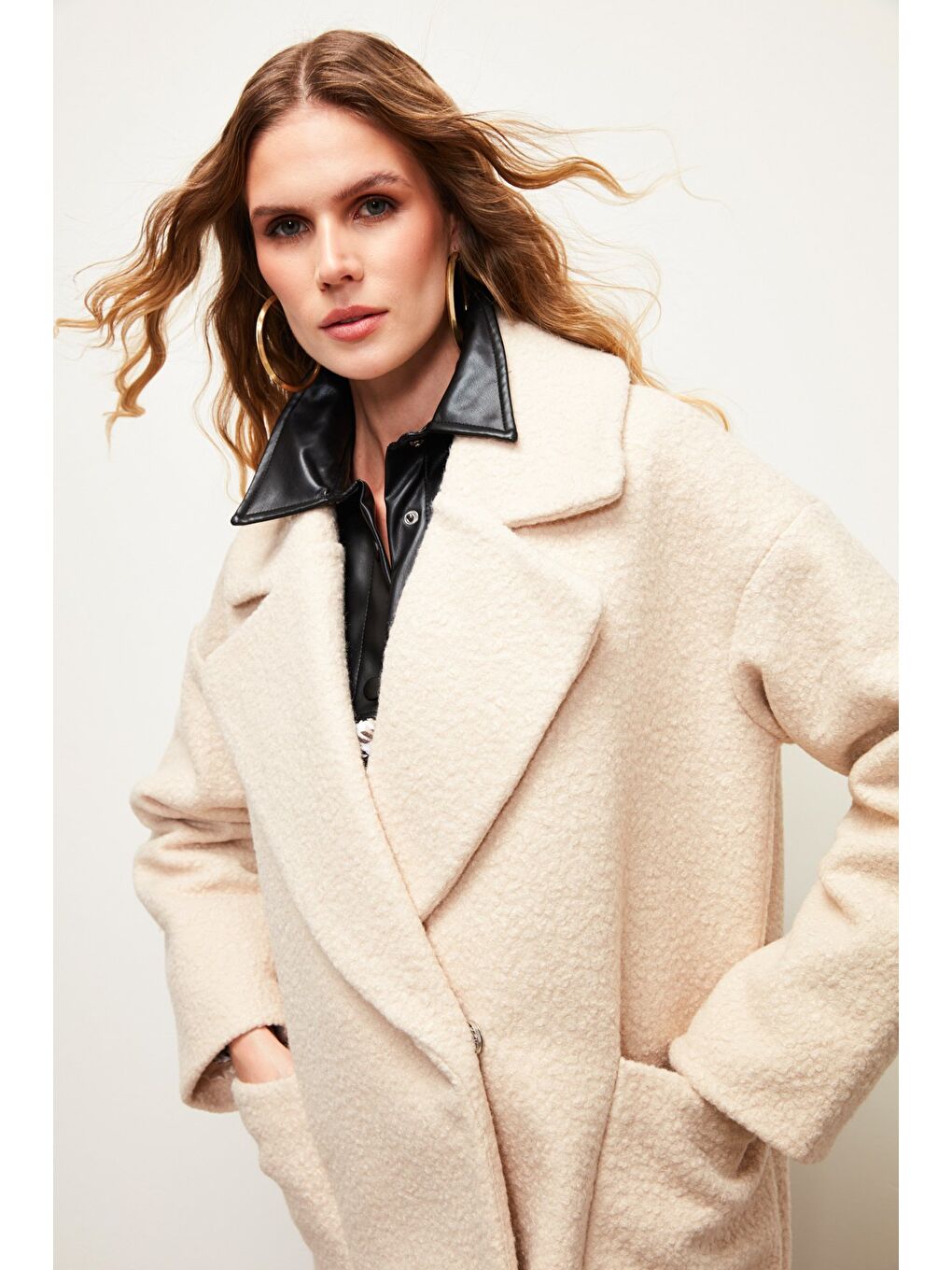 Geniş Cepli Buklet Kaban - Bej-6