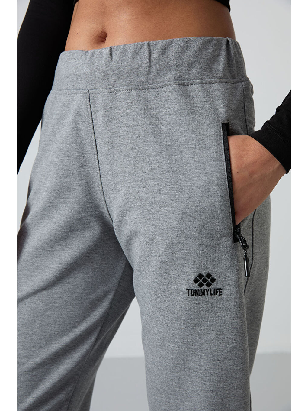 Gri Melanj Fermuar Cepli Rahat Form Klasik Paça Kadın Eşofman Alt - 94195-2