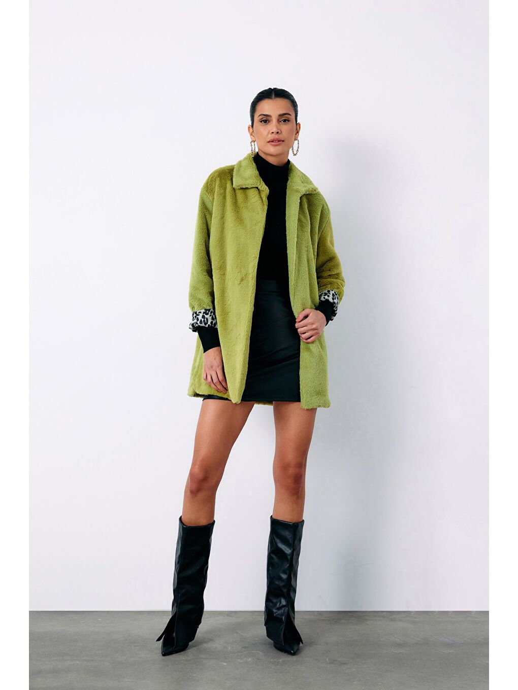 Leopar Astarlı Pelüş Kaban - Yeşil-3