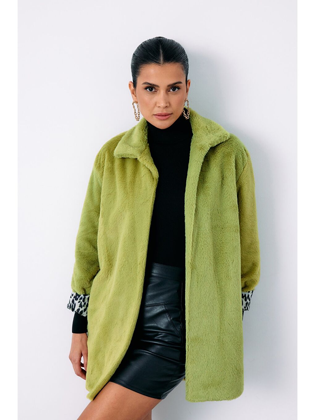 Leopar Astarlı Pelüş Kaban - Yeşil-5
