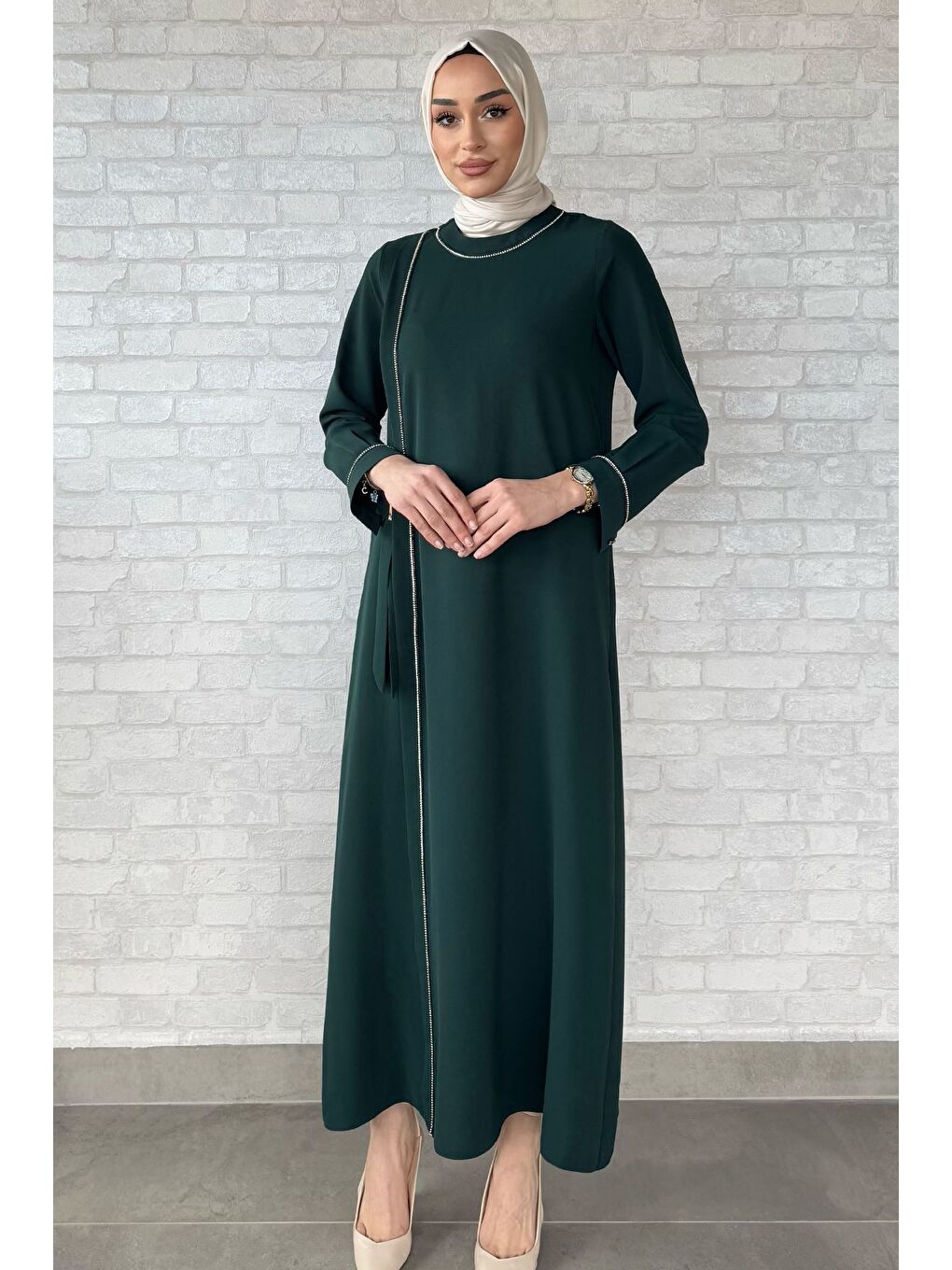 Yeşil Kadın Taş İşlemeli Bel Kuşak Detaylı Tesettür Elbise-2