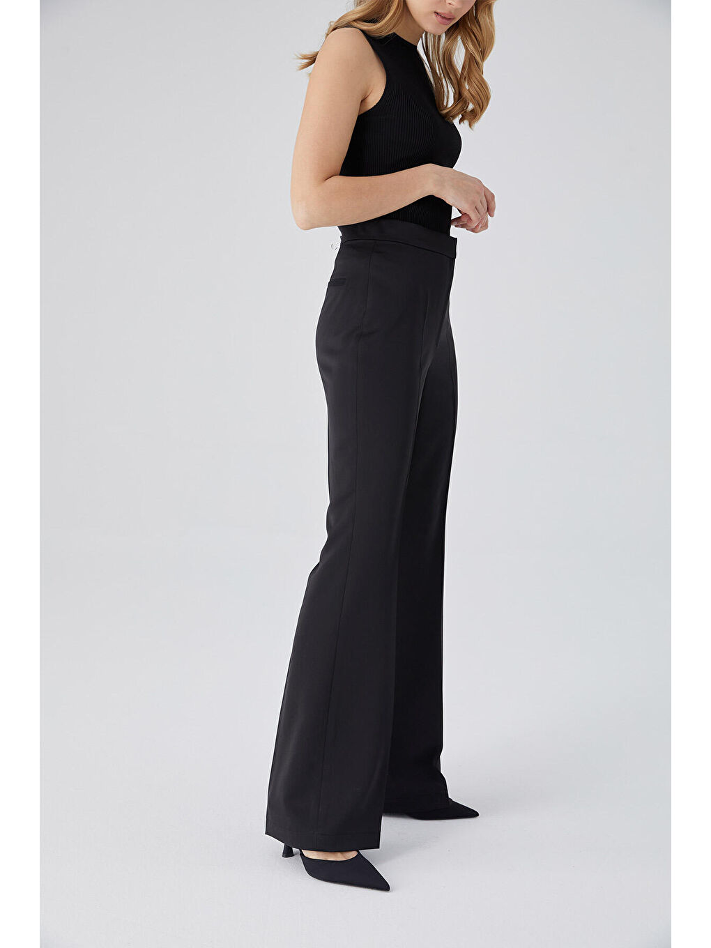 Saten İspanyol Paça Pantolon Siyah-6