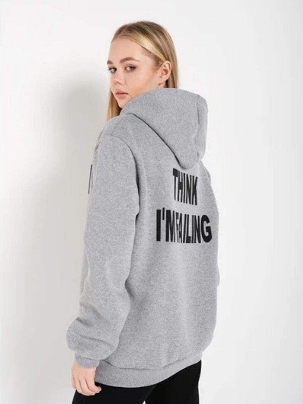 Kadın Gri Oversize M'ı Baskılı Sweatshirt-1