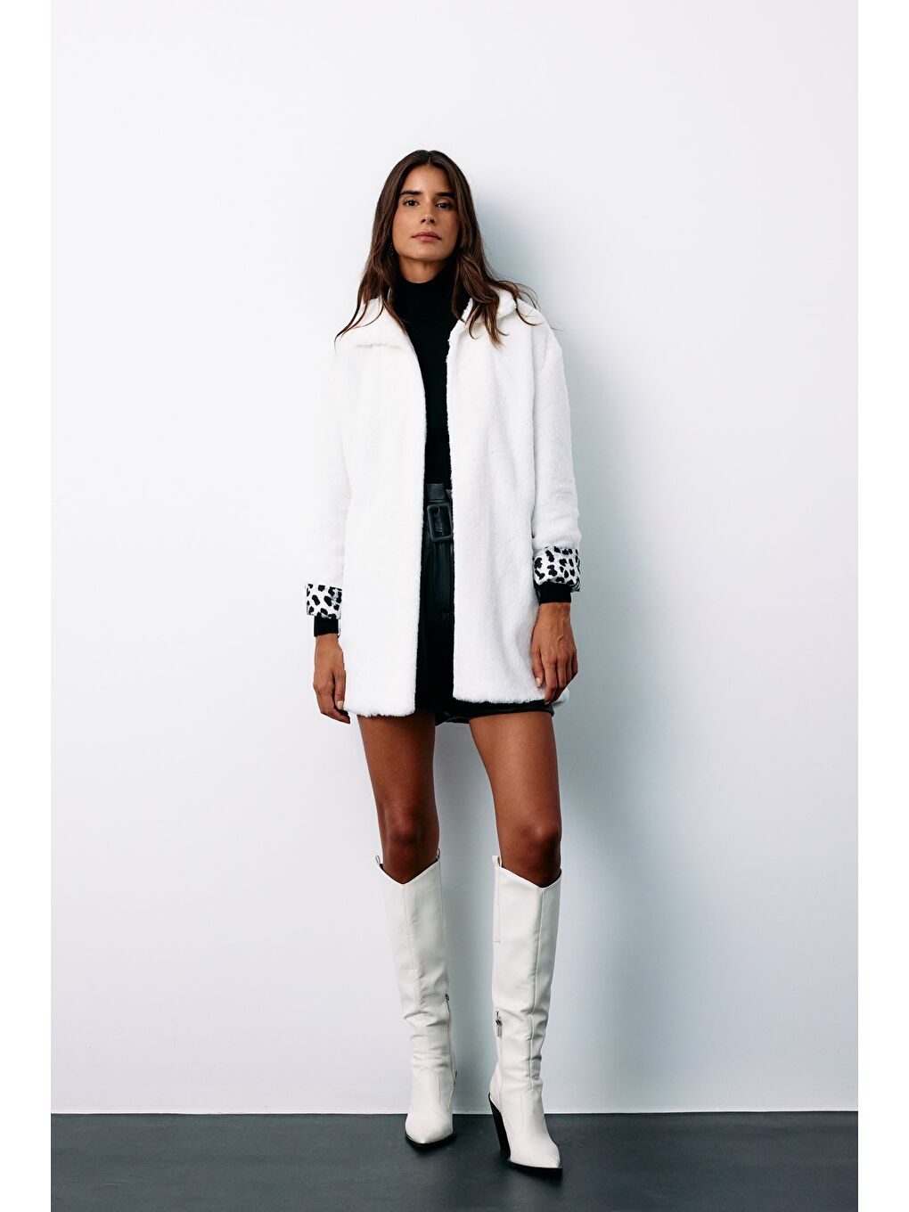 Leopar Astarlı Pelüş Kaban - Ekru-1