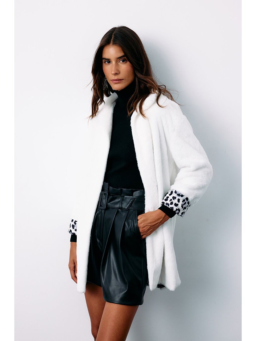 Leopar Astarlı Pelüş Kaban - Ekru-2