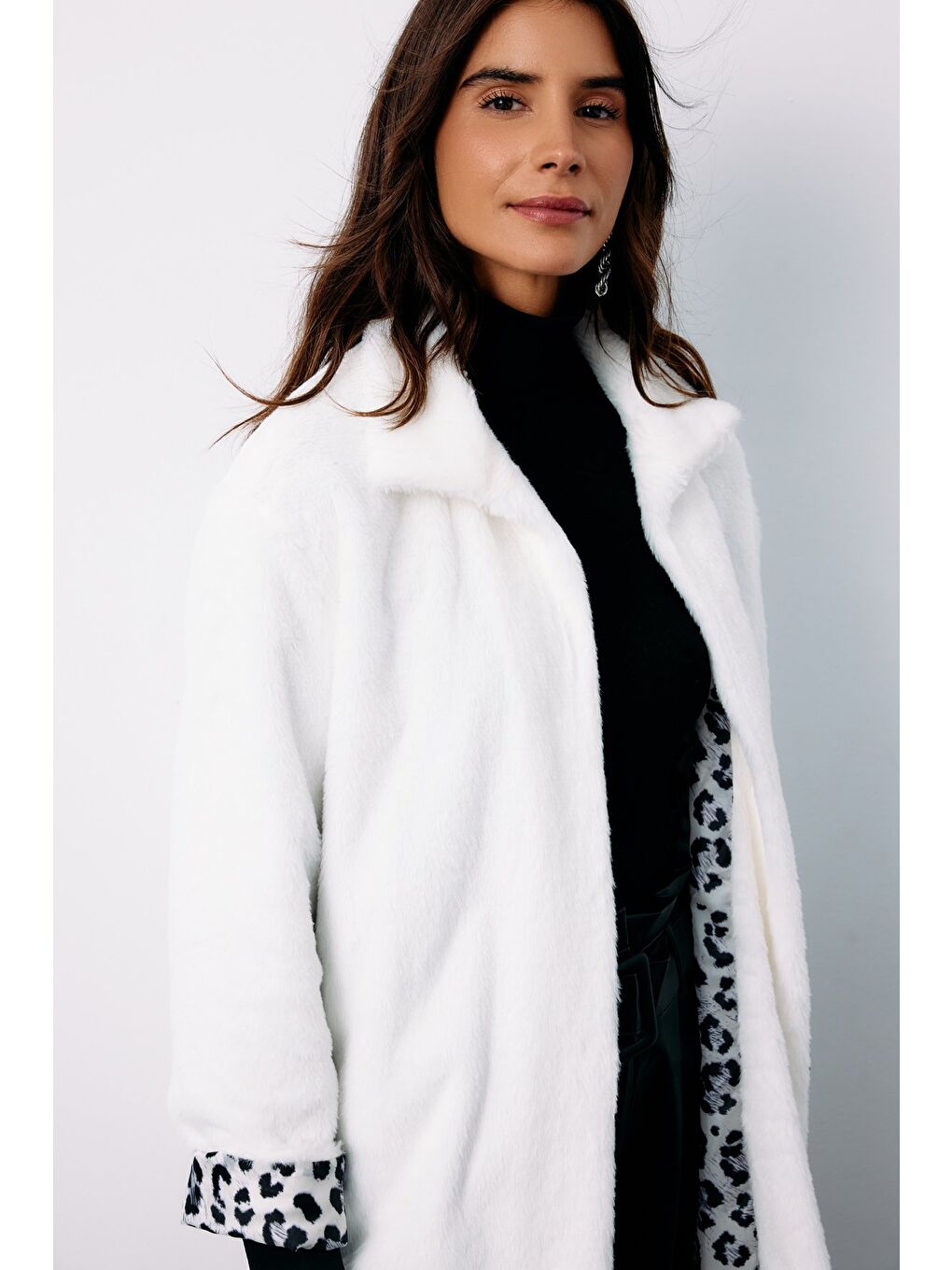 Leopar Astarlı Pelüş Kaban - Ekru-4