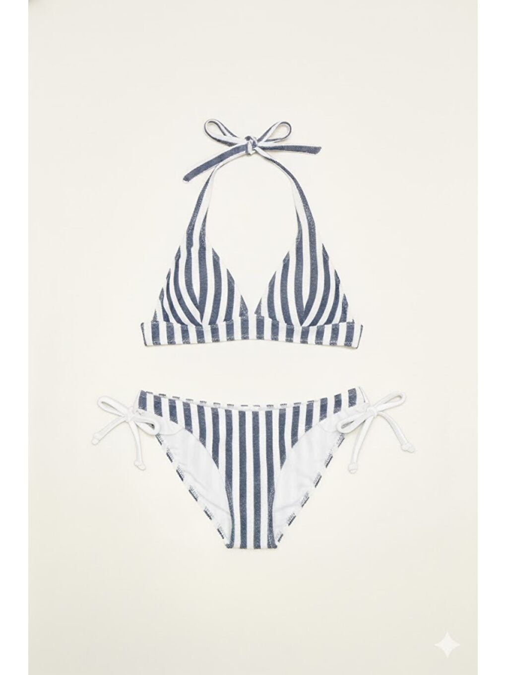 Kadın Kelly Boyundan Bağlı Üçgen Bikini Takım 00251 Beyaz