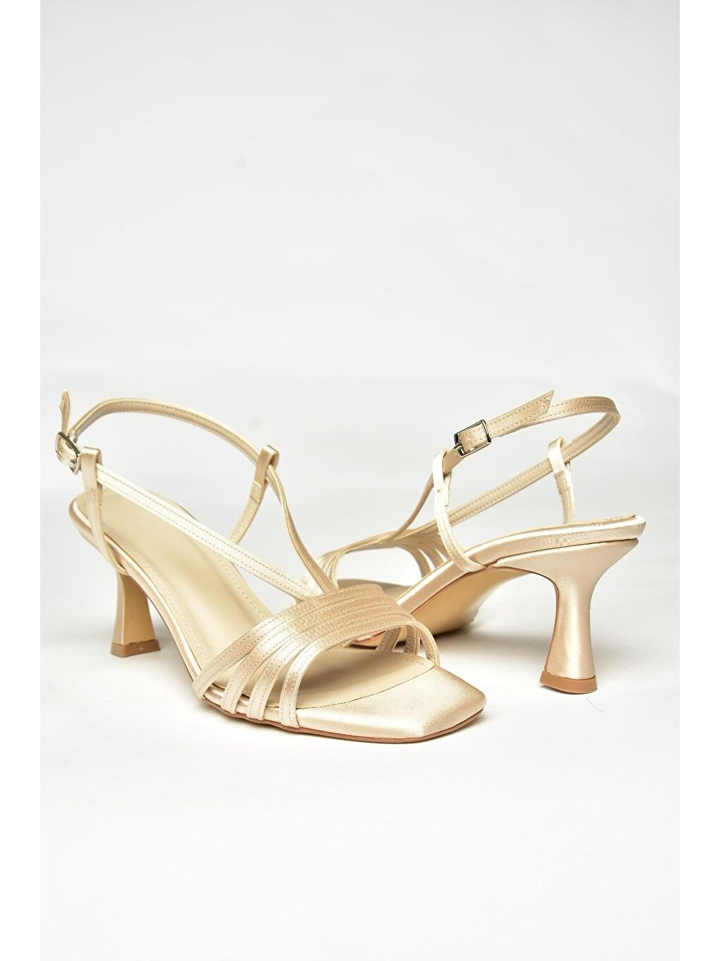 Bej Kadın Topuklu Ayakkabı U5695196-3