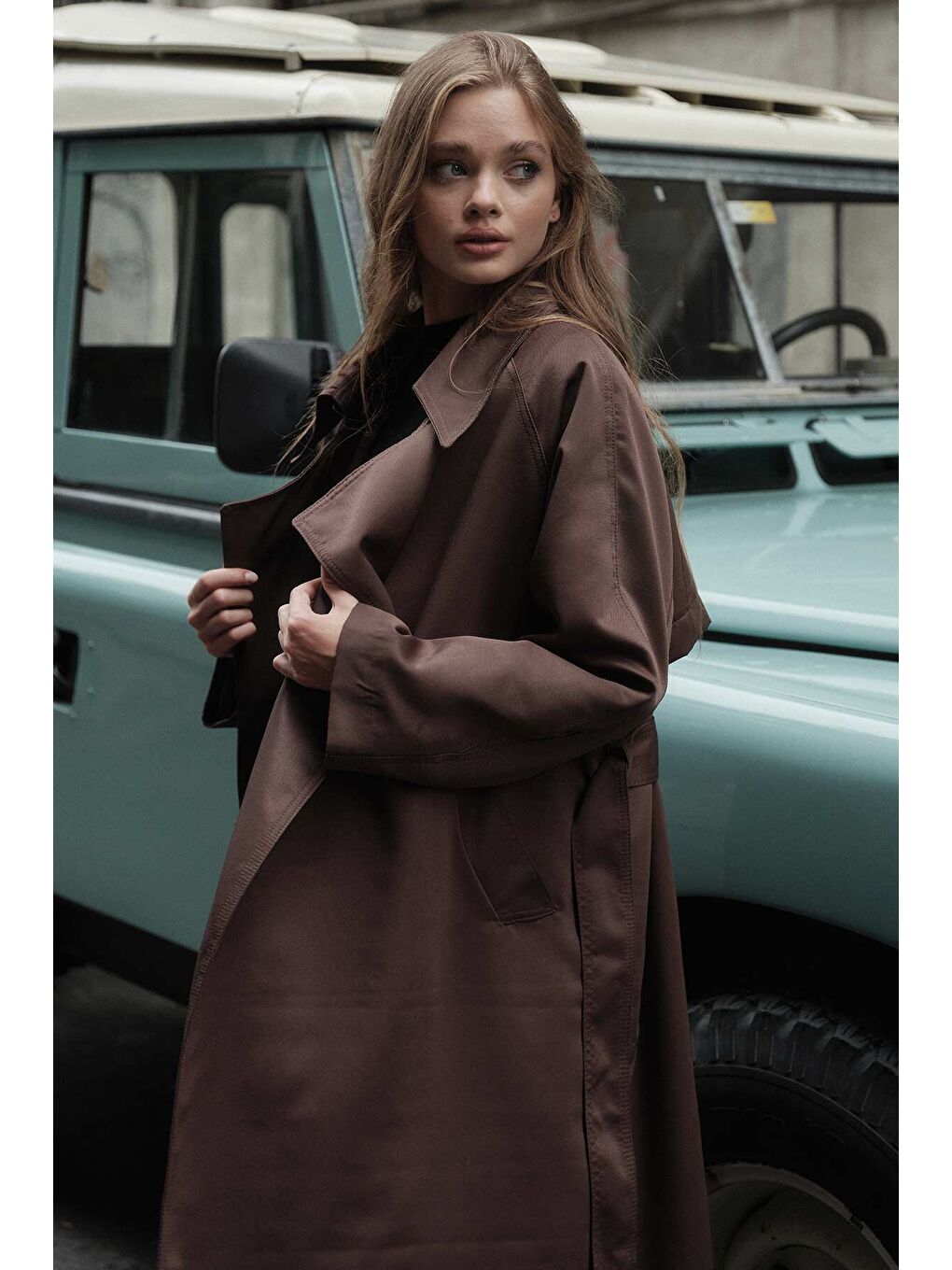 Kahverengi Geniş Yaka Kahve Trençkot-4