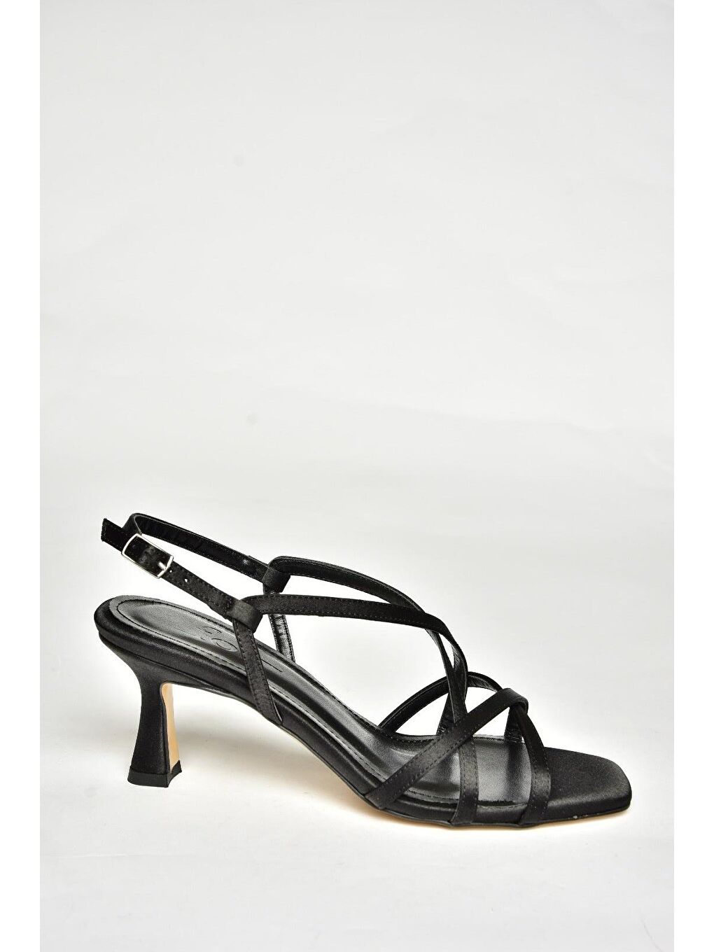 Siyah Kadın Topuklu Ayakkabı U5695197-1