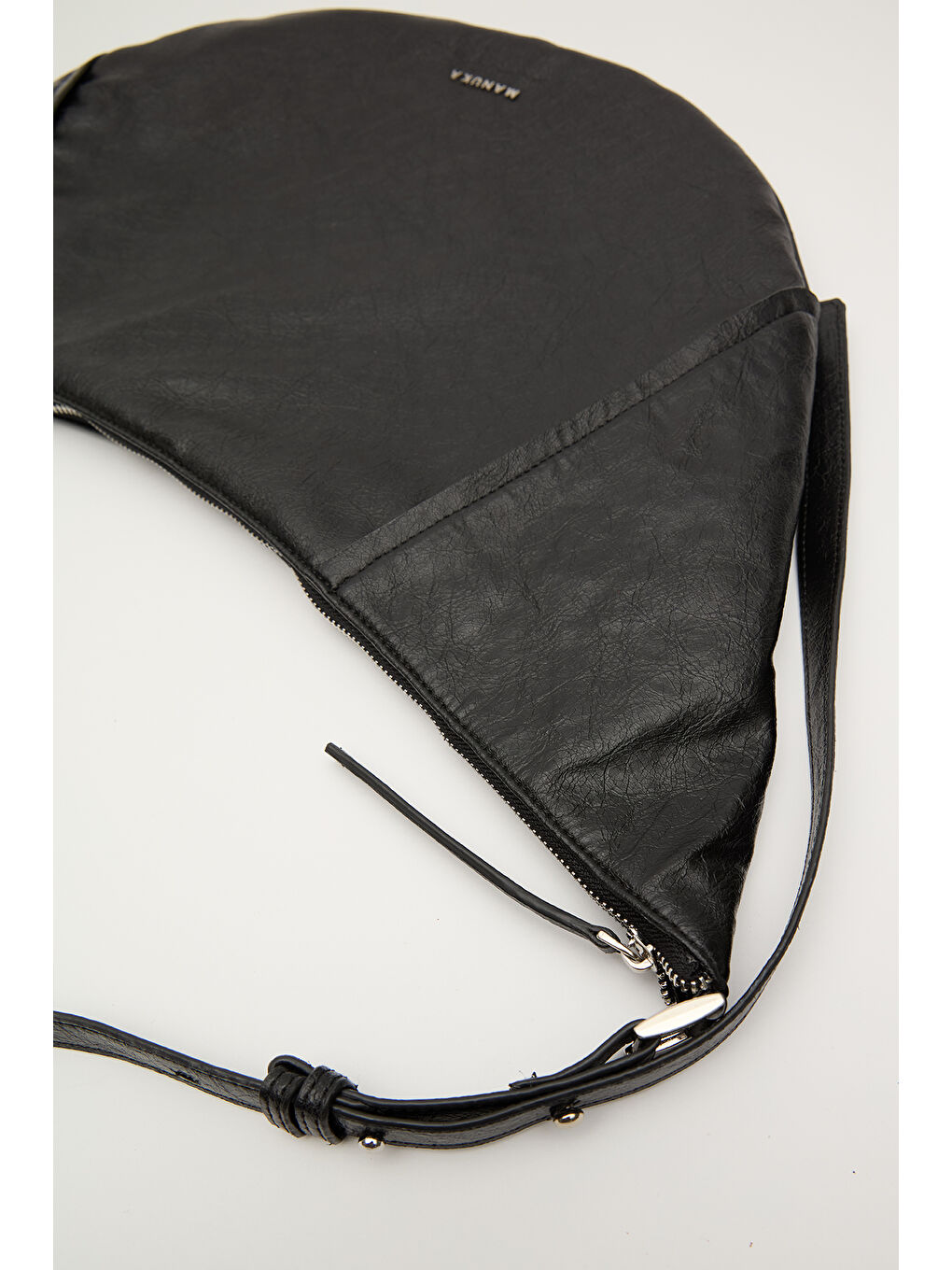 Yumuşak Deri Oval Çapraz Çanta Siyah-6