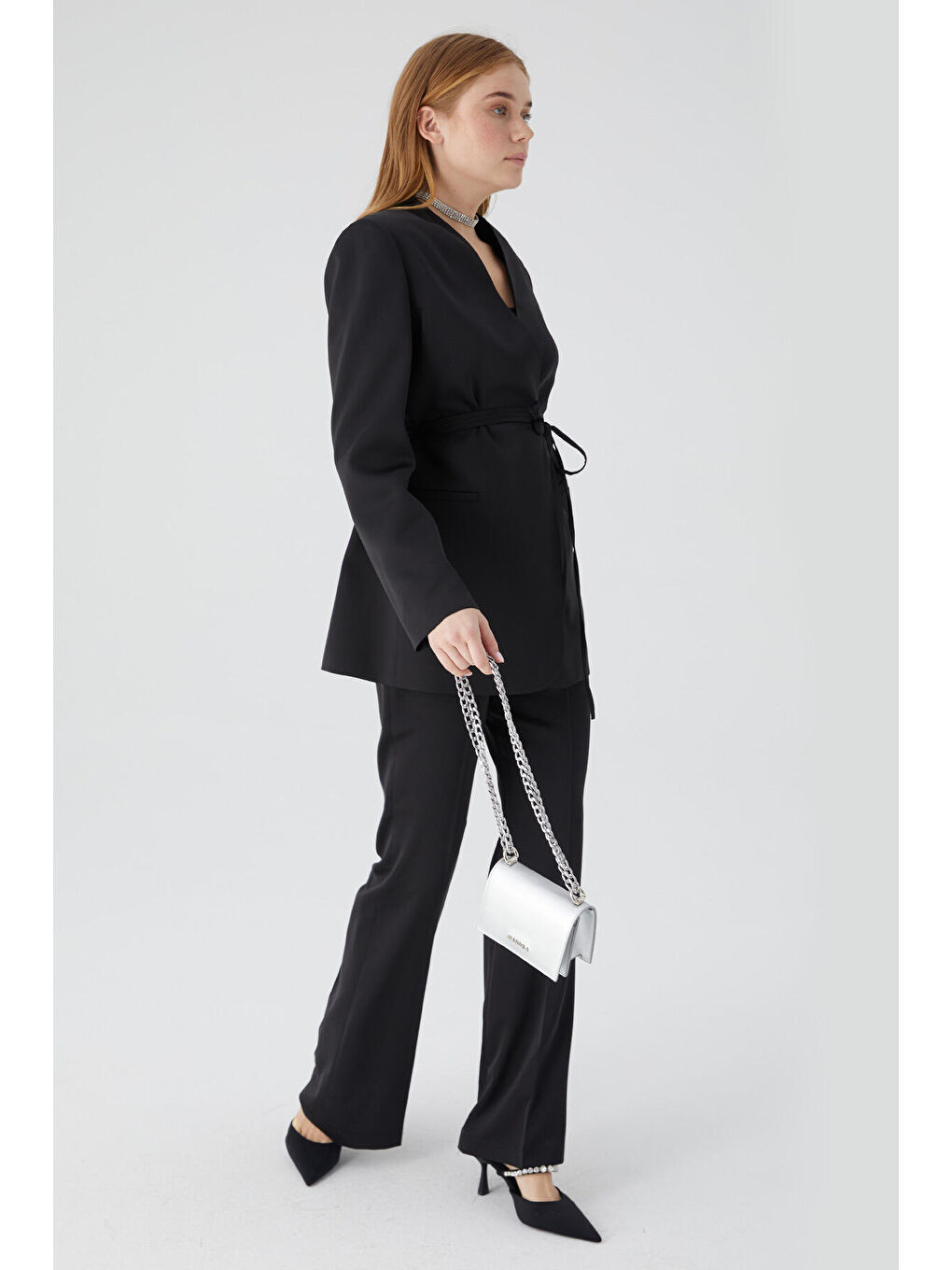 Kemerli Yakasız Saten Blazer Ceket Siyah-6