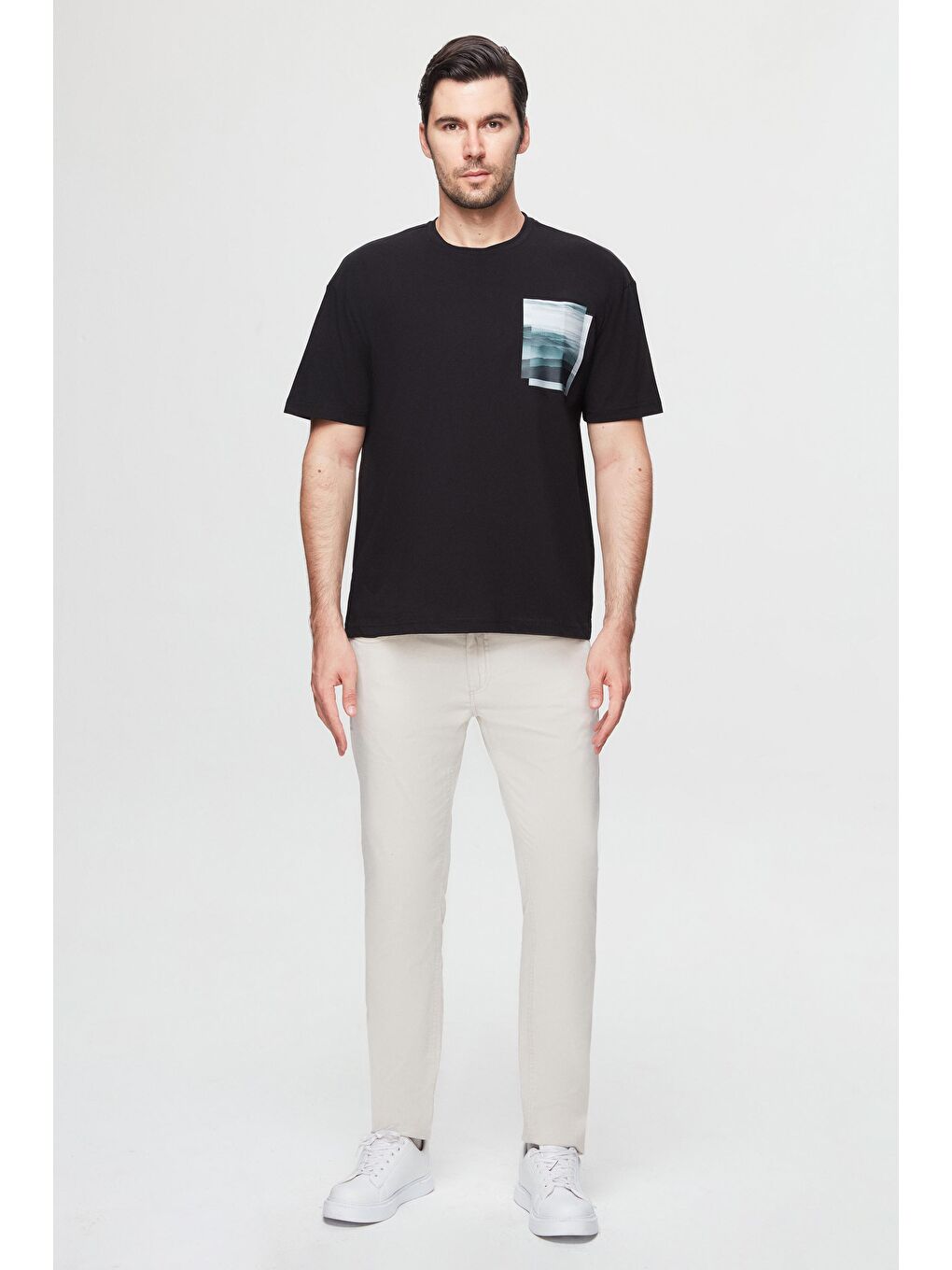 Oversize Siyah Baskılı %100 Pamuk Tişört-3