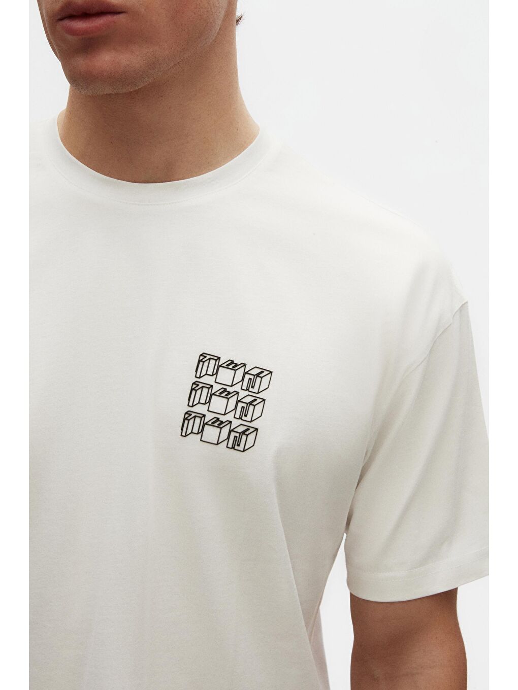 Oversize Beyaz Baskılı %100 Pamuk Tişört-5