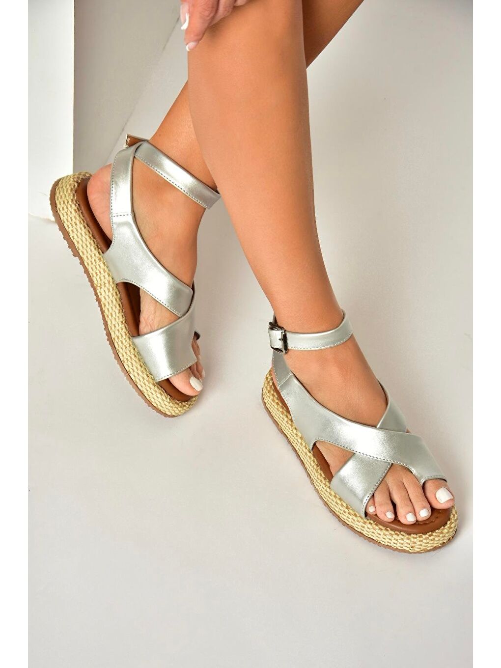 Gri Gümüş Kadın Sandalet U9732645