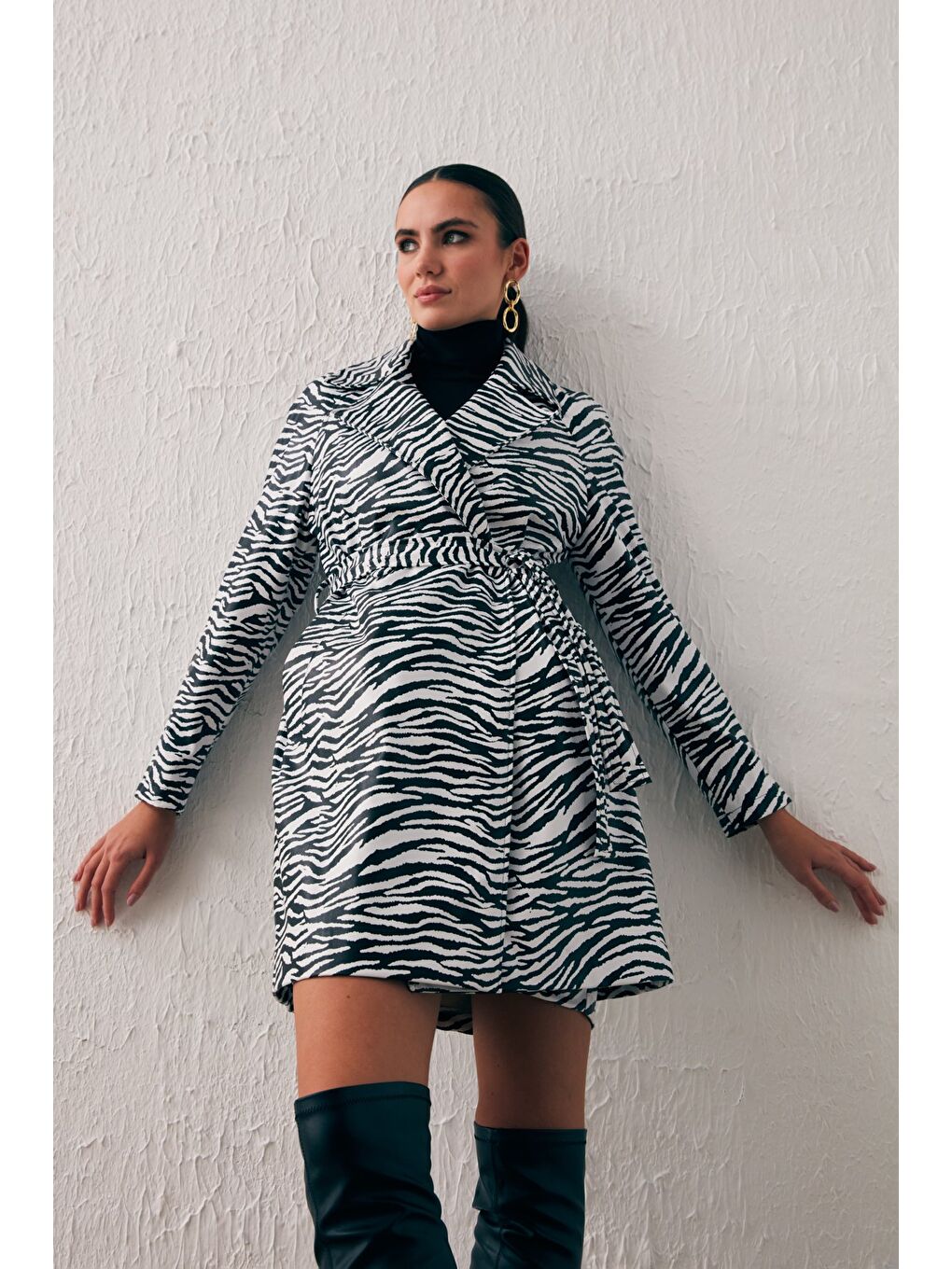 Kuşaklı Deri Trenç - Ekru-1