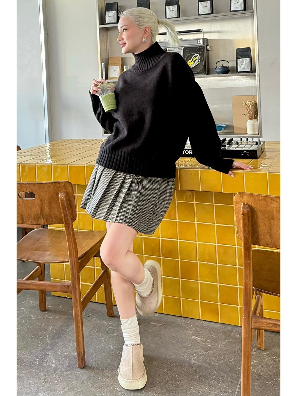 Siyah Boğazlı Kadın Triko Kazak Mg2535-6