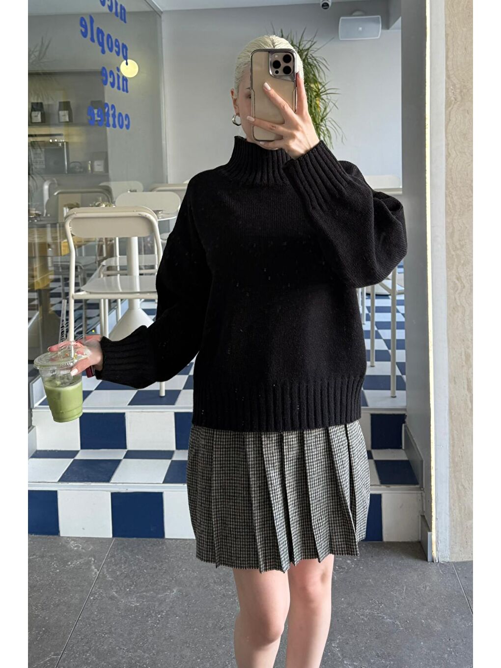 Siyah Boğazlı Kadın Triko Kazak Mg2535-7