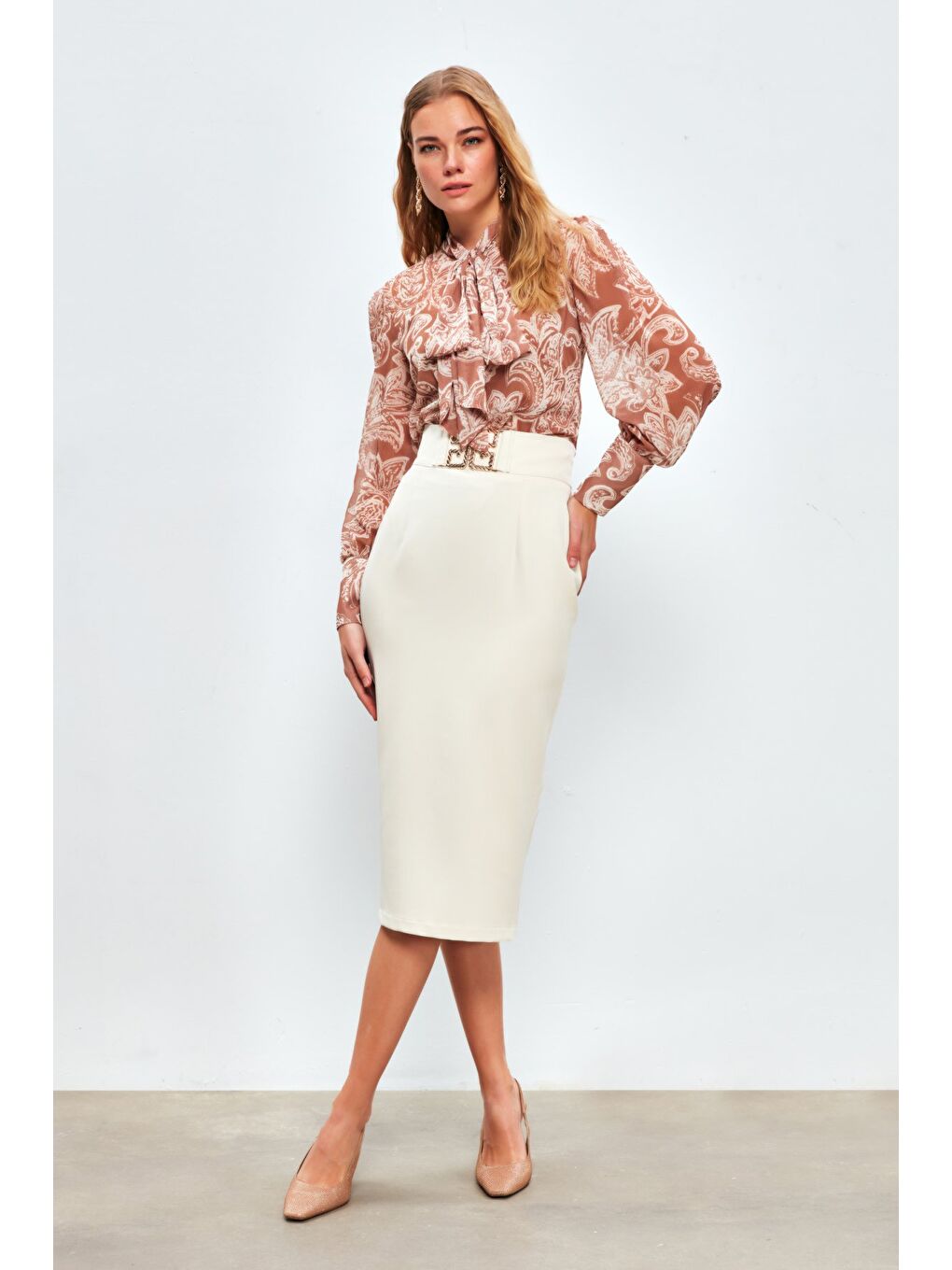 Bej Aksesuar Detaylı Kalem Etek - Taş