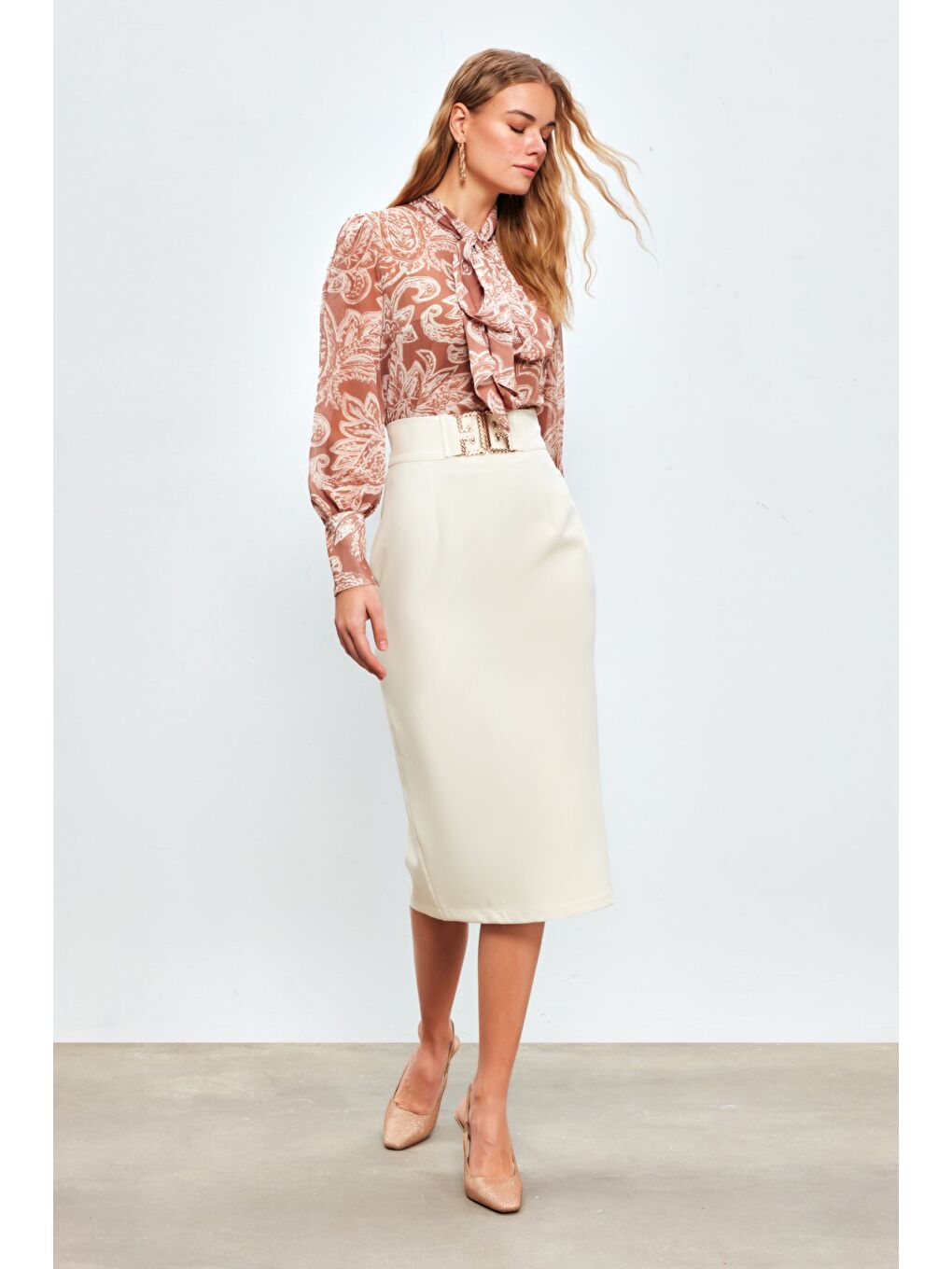 Bej Aksesuar Detaylı Kalem Etek - Taş-1