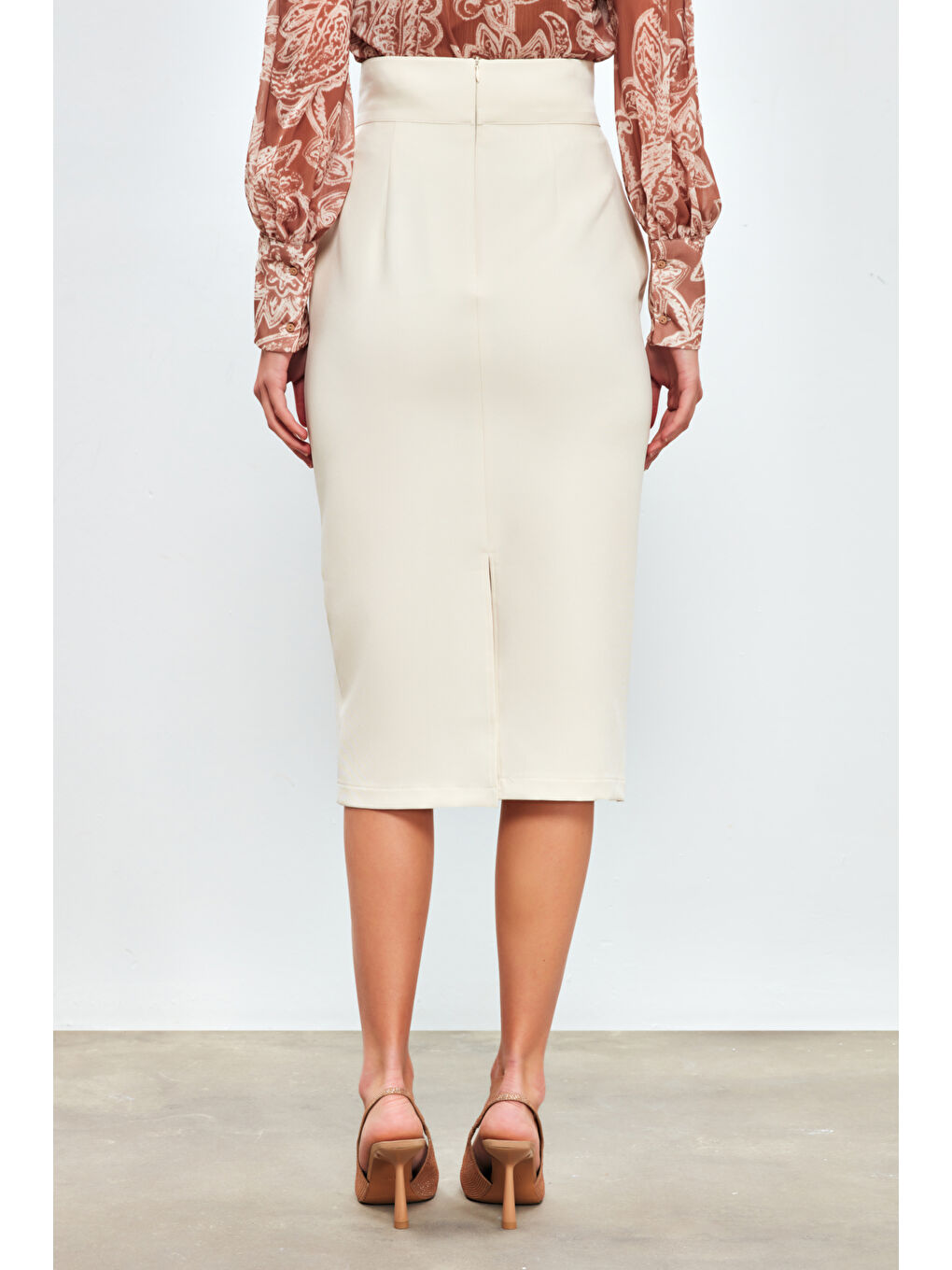 Bej Aksesuar Detaylı Kalem Etek - Taş-5