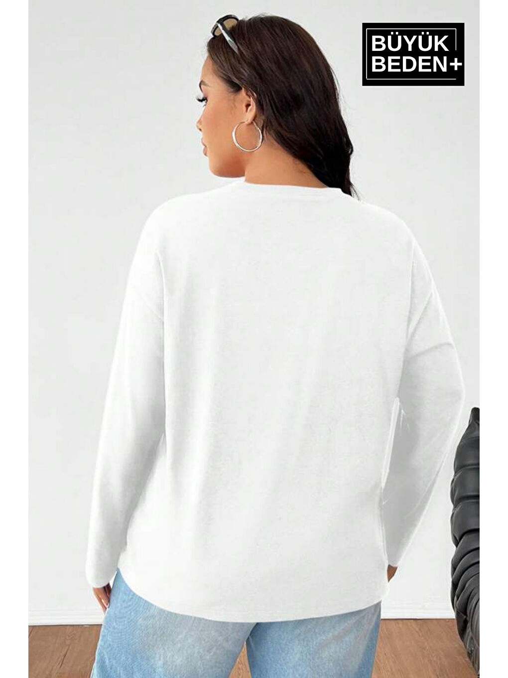 Beyaz Kadın Büyük Beden Uzun Kollu 2 İplik Bisiklet Yaka Tişört-1