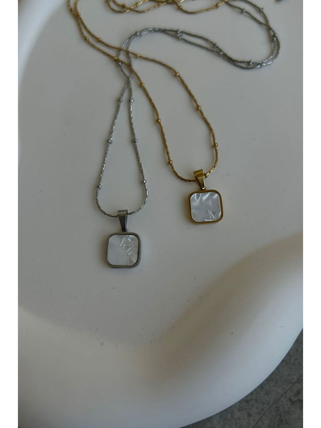 Gri Minimal Kare Erkek Kolye-4