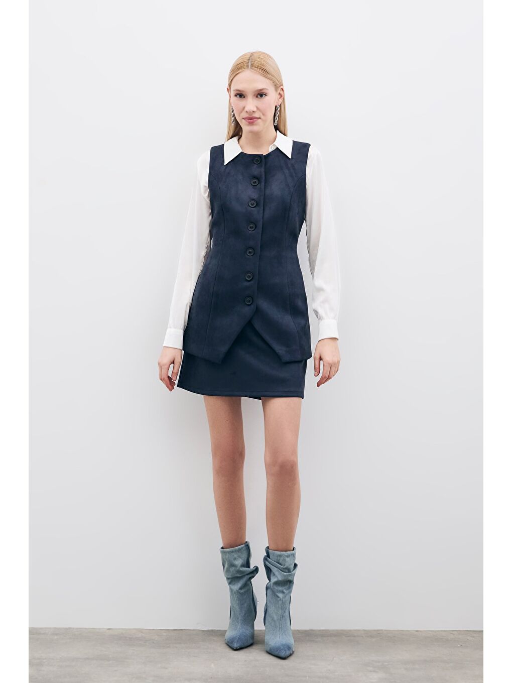 Düğmeli Uzun Süet Yelek - Lacivert-6