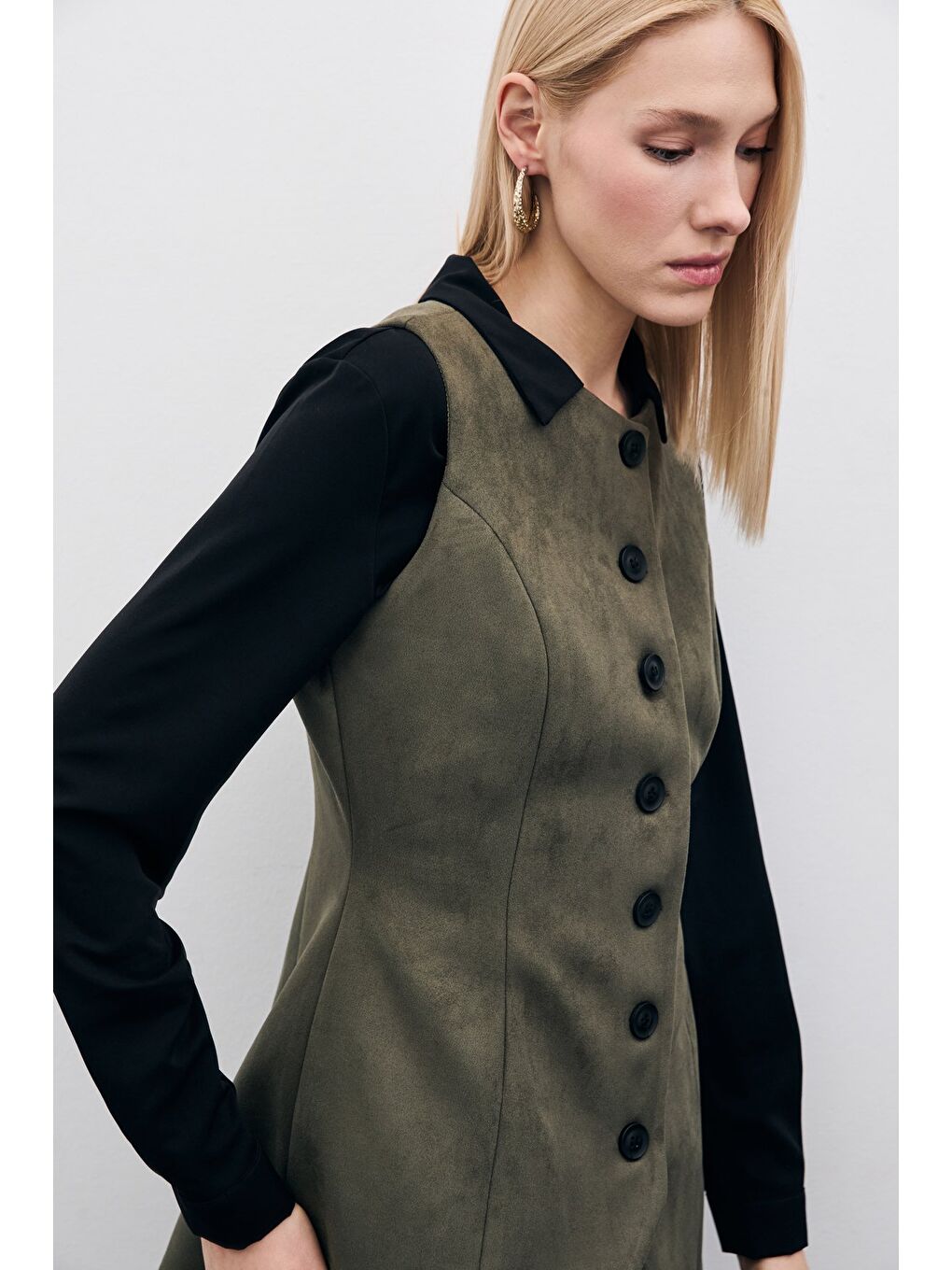 Düğmeli Uzun Süet Yelek - Haki-3