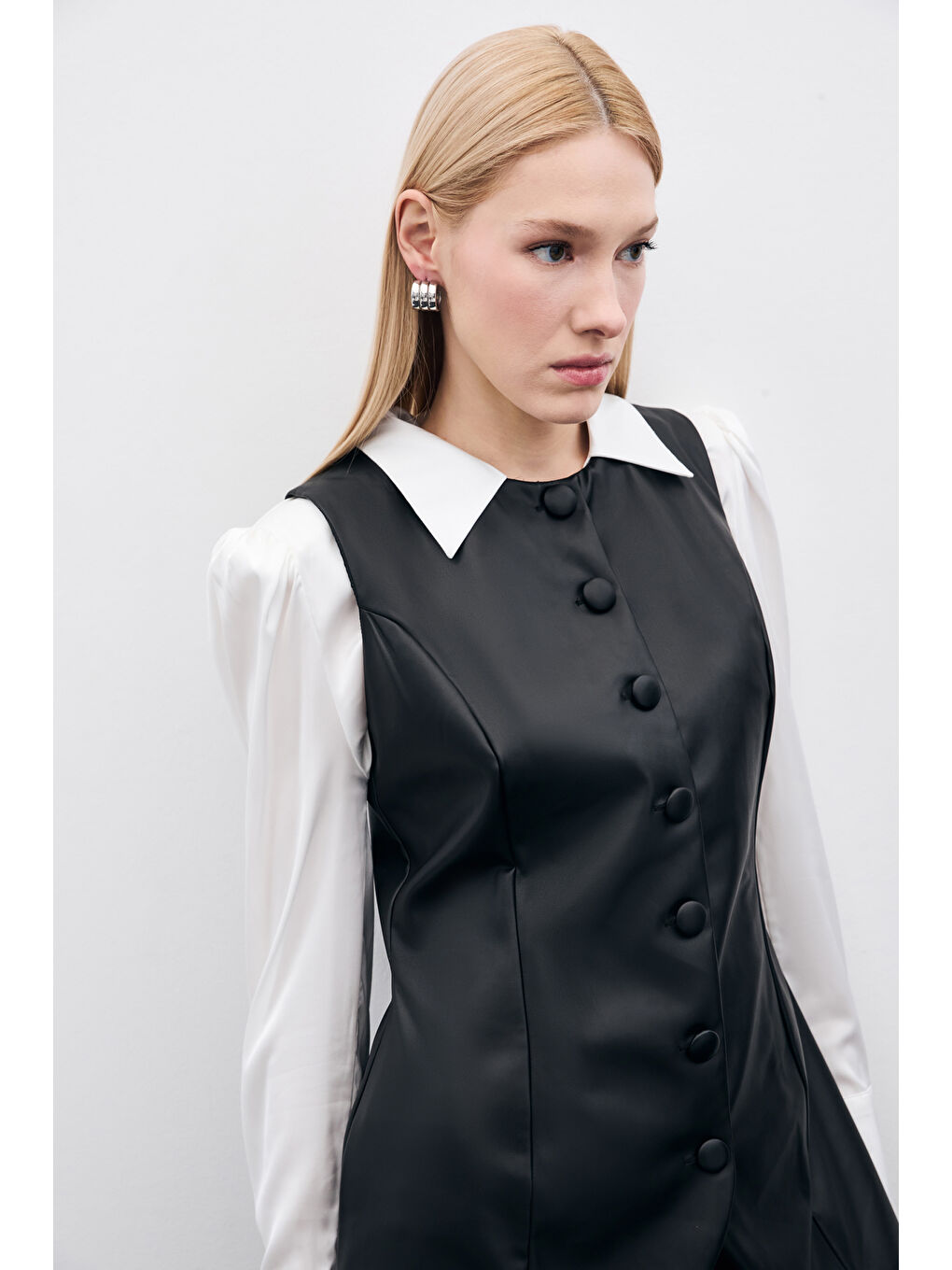 Uzun Deri Yelek - Siyah-2