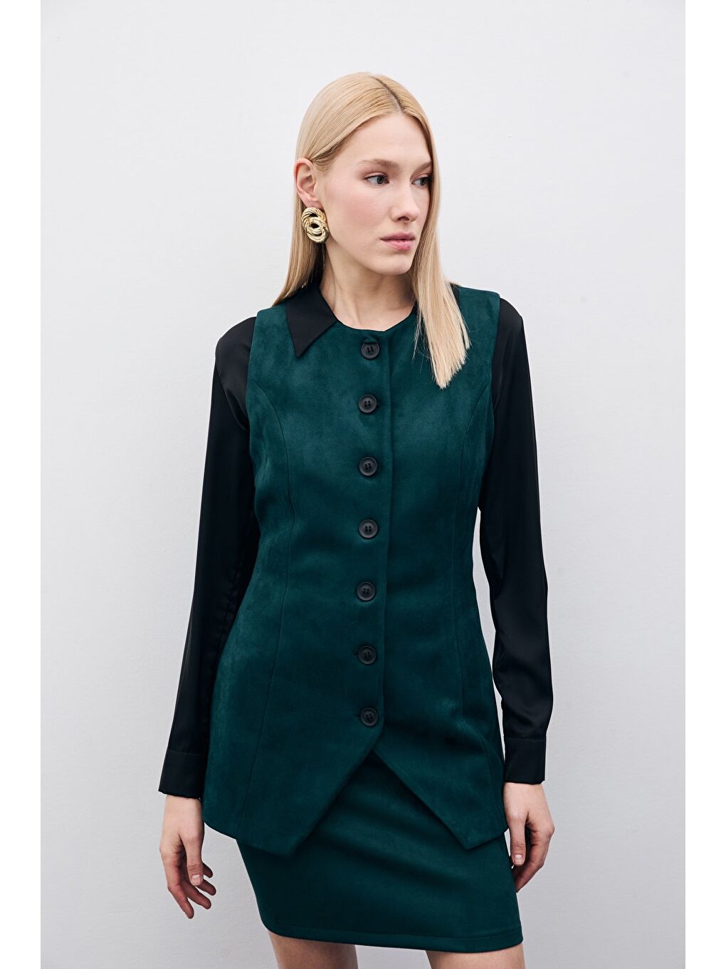 Yeşil Düğmeli Uzun Süet Yelek - Zümrüt-5