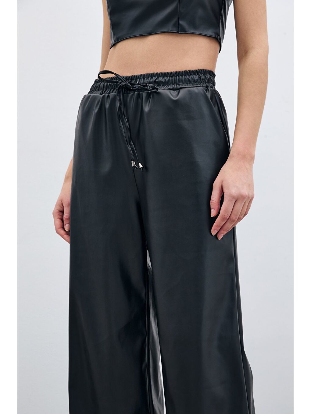 Salaş Deri Pantolon - Siyah-4