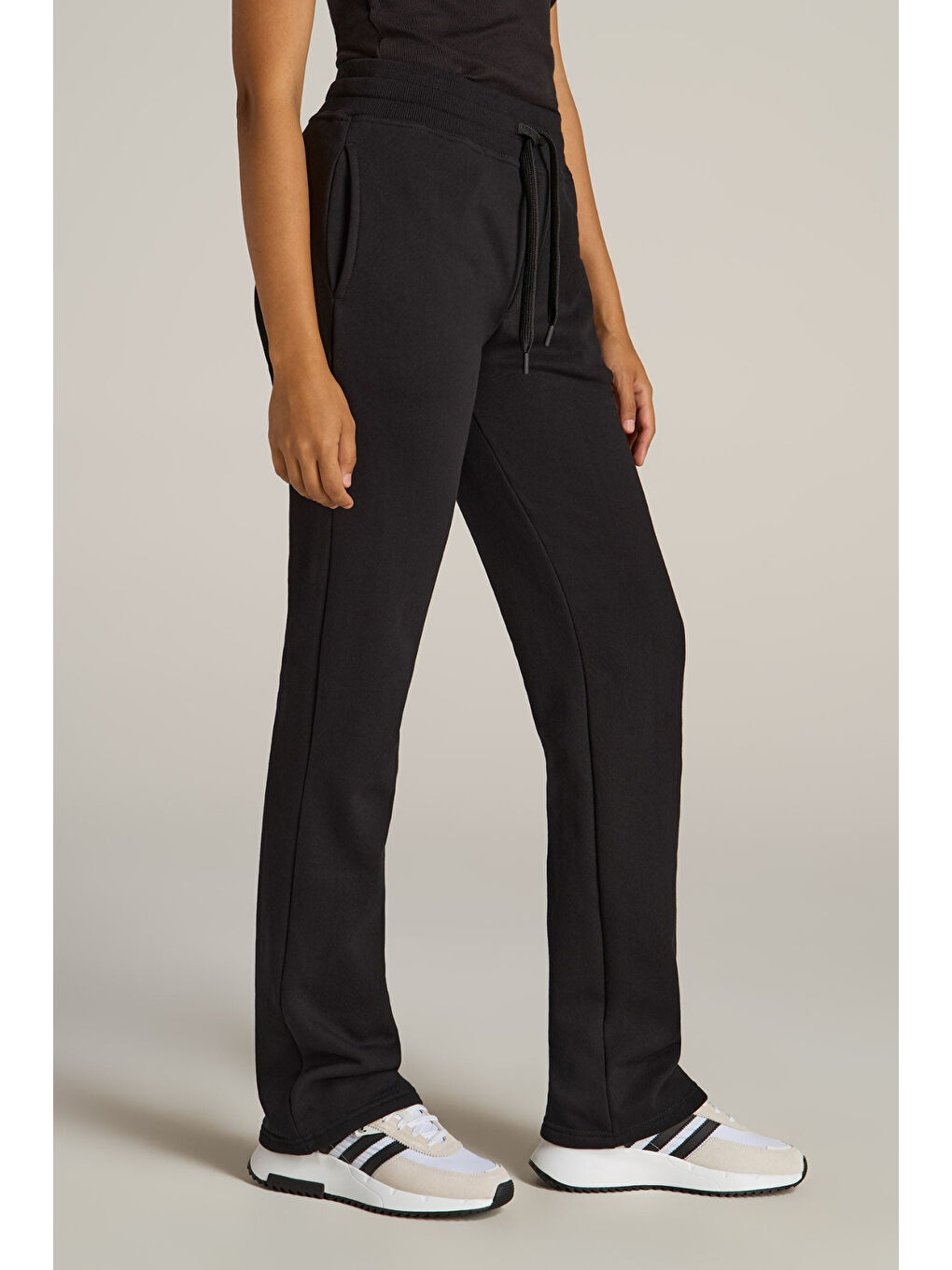 Siyah Kadın İçi Polarlı 3 iplik Kalın Eşofman Altı SPR24EAK95-2