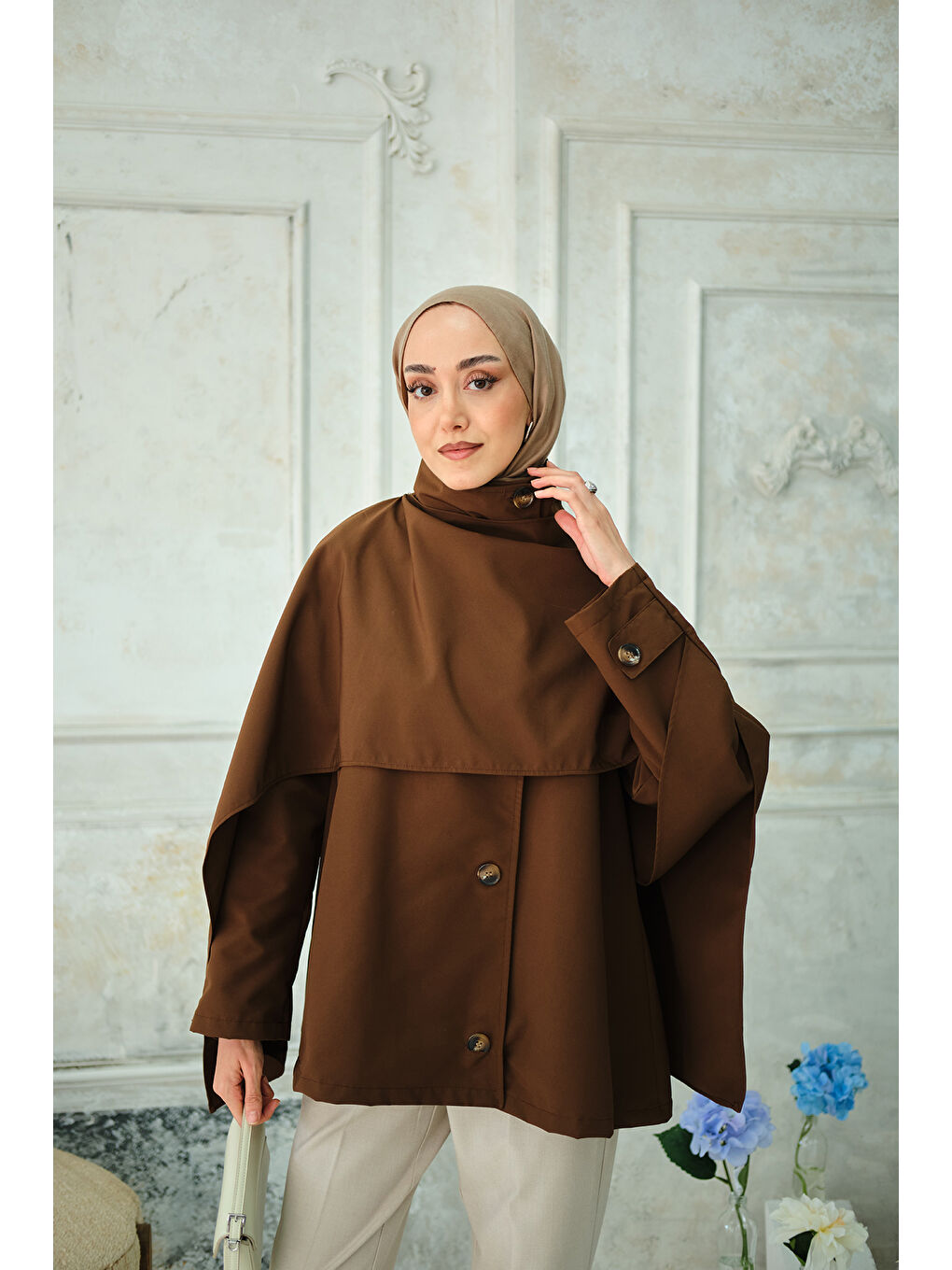 Kadın Şal Detay Kısa Trenç Kahverengi-2