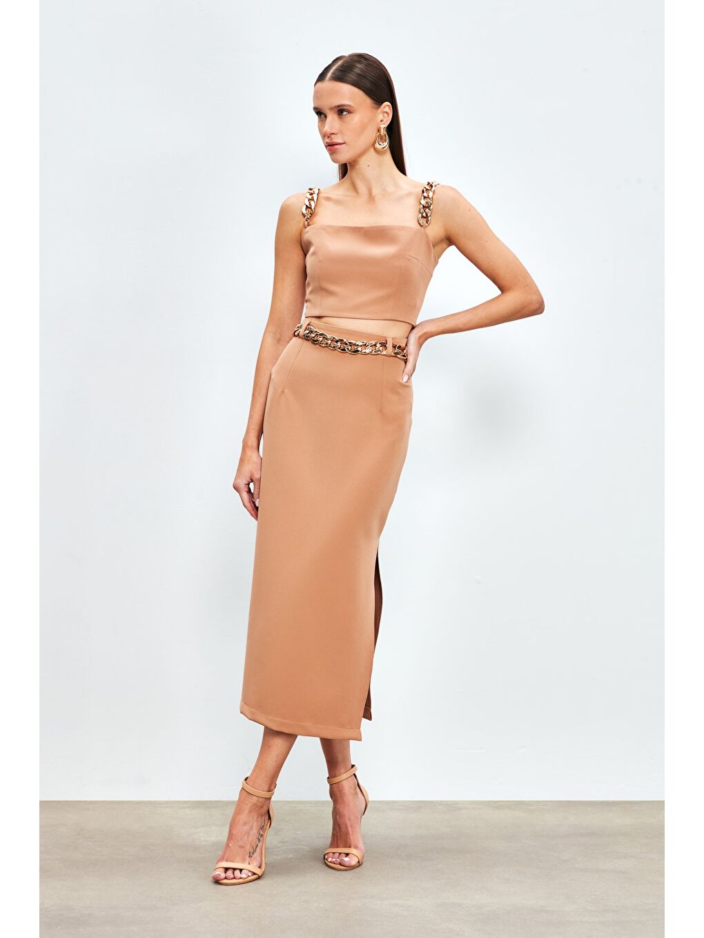 Kahverengi Zincir Kemerli Kalem Etek - Camel-3